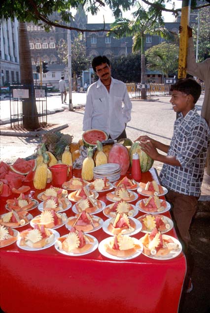 Mumbai Fresh fruit vendor