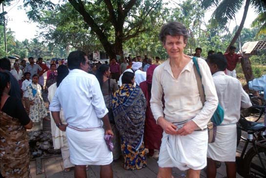 Karumalloor Waiting for ferry