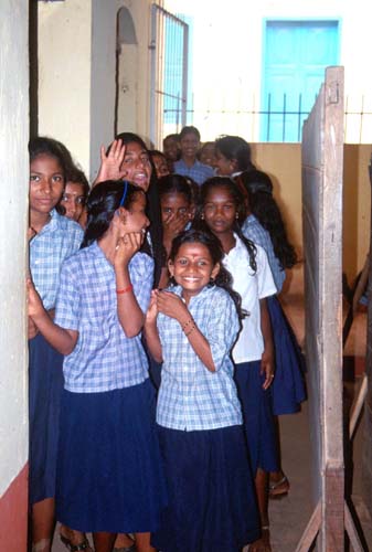 Karumalloor Schoolgirls
