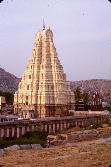 Gorakpur Hoysala temple
