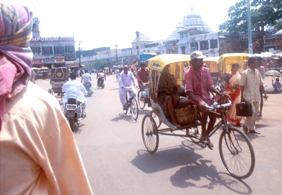 Puri Street scene from rickshaw