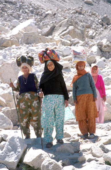 Gangotri trek Pilgrim sisters