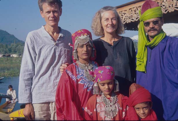 Srinagar Costumed tourists n us