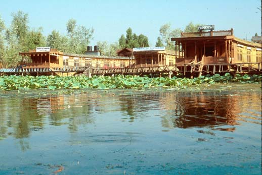 Srinagar Houseboats