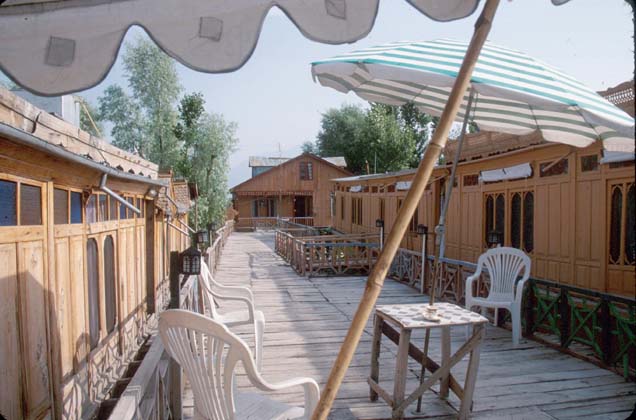 Srinagar Good Faith houseboat