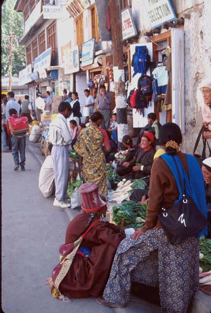 Leh Street scene