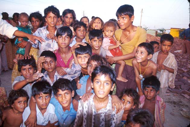 GVVS Pinwari village childrens in picture