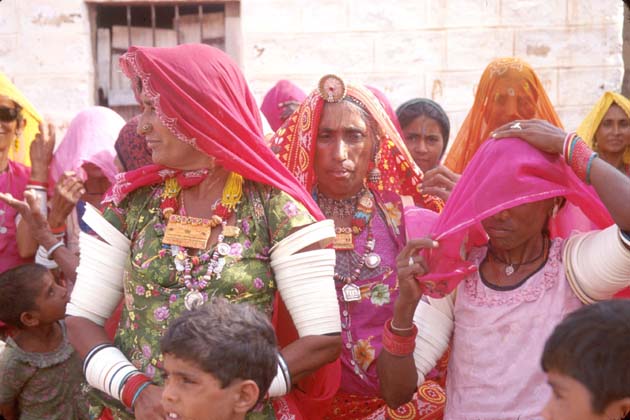 GVVS Rampura village women welcome us